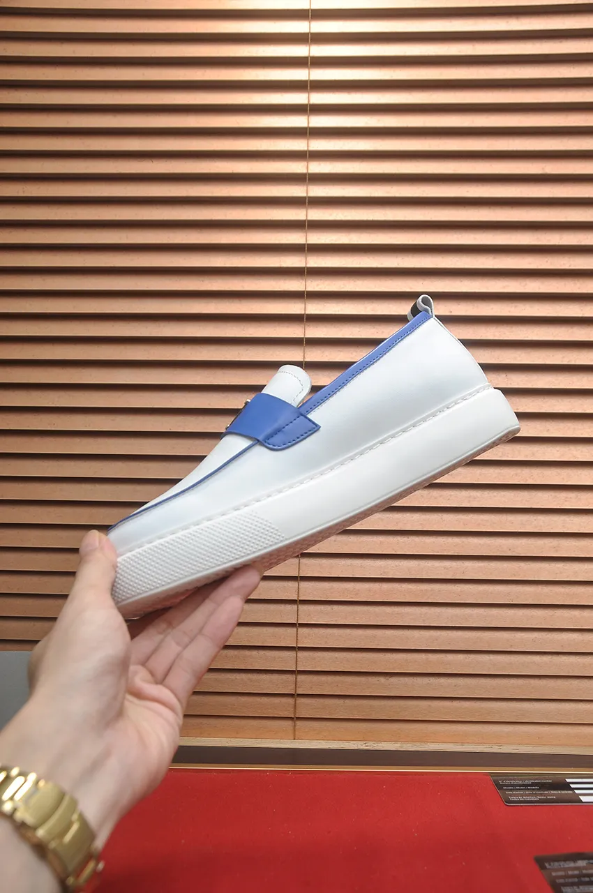 Men's shoes 💰580💶 [PRADA] Top original items, new seasonal styles, high-quality original items, top-grade high-mercerized cowhide combined with original breathable fabric + imported glue, imported stretch fabric inside with original cowhide feet, original thick outsole! Quality guaranteed! Code 38-45 (45 customized)